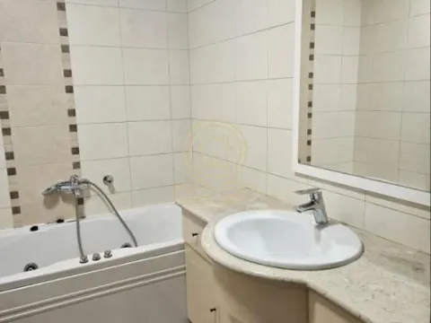 Rent, four bedroom apartment, 115m², Kalenić Pijaca, Vračar Sve Podlokacije - image 14
