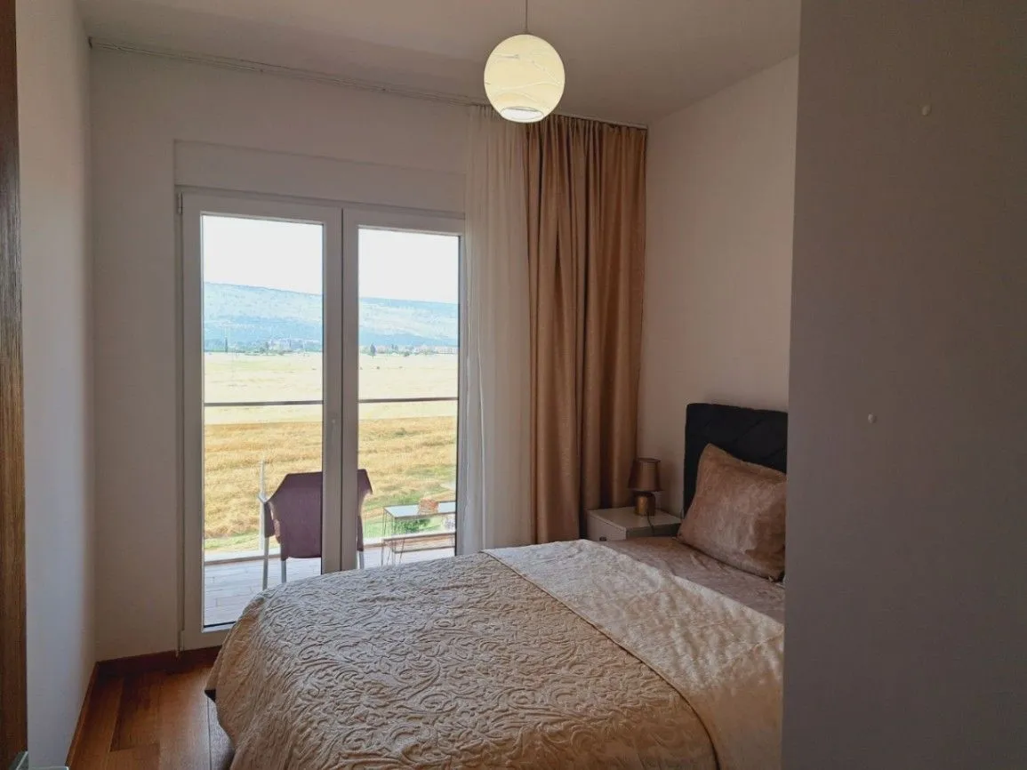 Izdavanje, jednosoban stan, 49m², New City, Podgorica