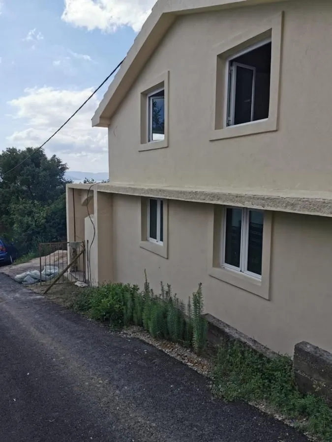 Sale, house, 100m², Kavač, Kotor