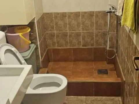 Izdavanje, jednosoban stan, 43m², Rozino, Budva - image 9