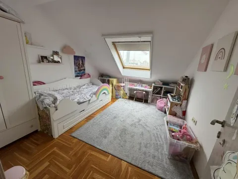 Sale, four bedroom apartment, 84m², Grbavica, Novi Sad Sve Podlokacije - image 17