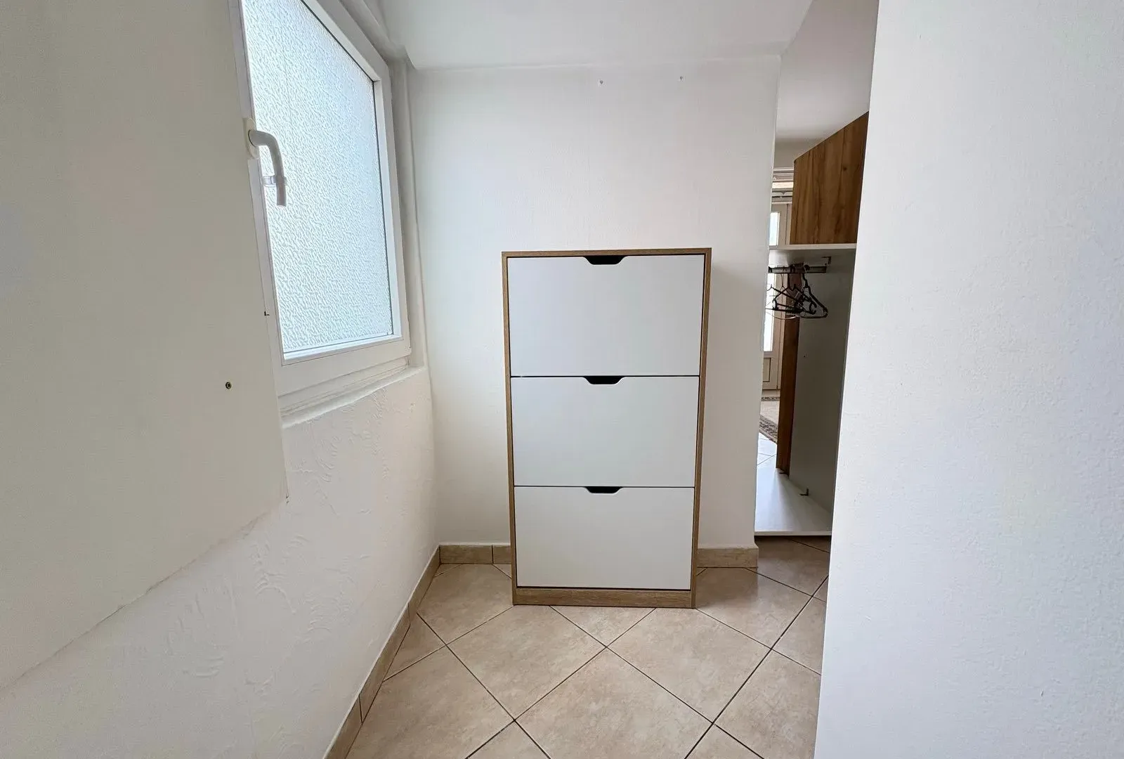 Rent, apartment, 26m², Stari Aerodrom, Podgorica