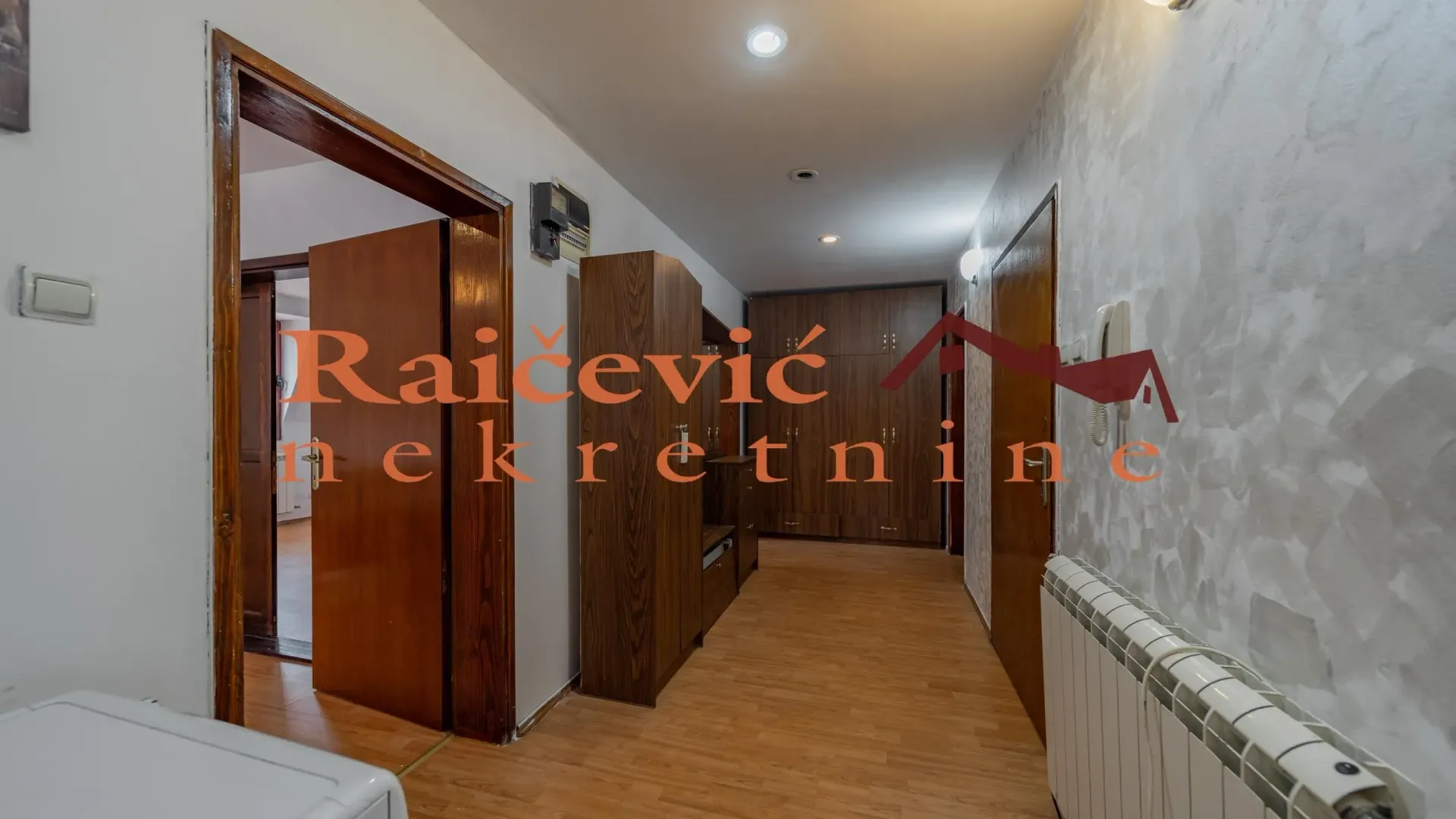 Rent, house, 250m², Zvezdara Sve Podlokacije, Beograd