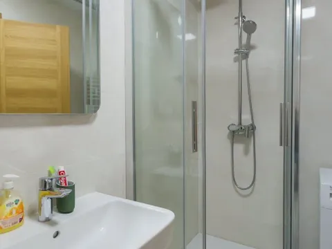 Izdavanje, jednosoban stan, 50m², New City, Podgorica - image 3