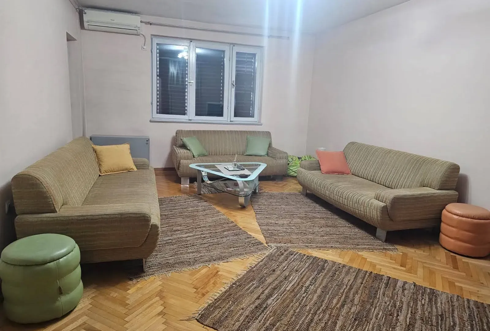 Prodaja, četvorosoban stan, 92m², Lepa Kata, Podgorica