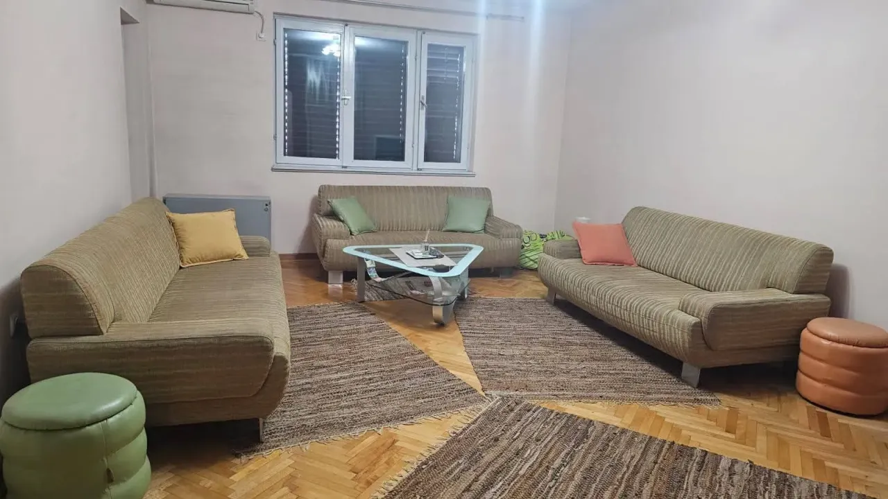 Prodaja, četvorosoban stan, 92m², Lepa Kata, Podgorica