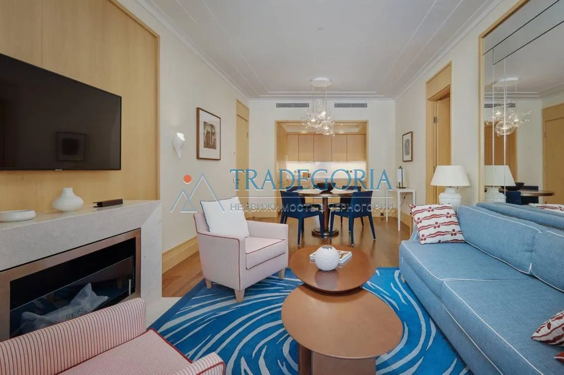 Prodaja, trosoban stan, 192m², Tivat, Crna Gora