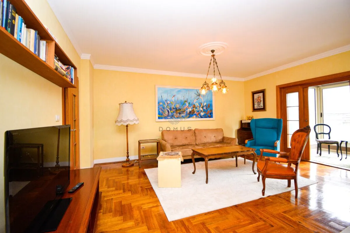 Rent, two bedroom apartment, 100m², Gorica C, Podgorica