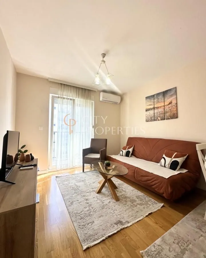 Izdavanje, stan, 40m², Pobrežje, Podgorica