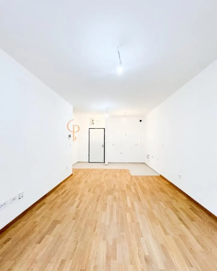 Rent, apartment, 46m², Stari Aerodrom, Podgorica