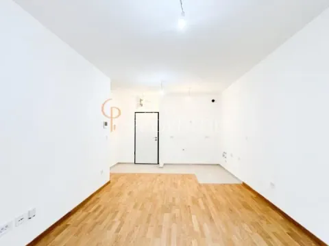 Izdavanje, stan, 46m², Stari Aerodrom, Podgorica - image 4