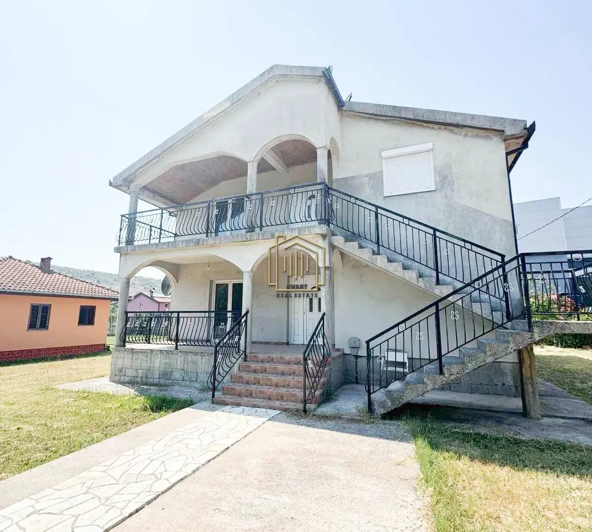 Prodaja, kuća, 220m², Spuž, Danilovgrad