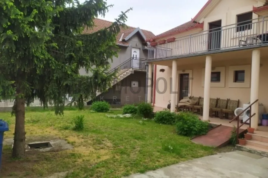 Sale, house, 389m², Zemun Sve Podlokacije, Beograd