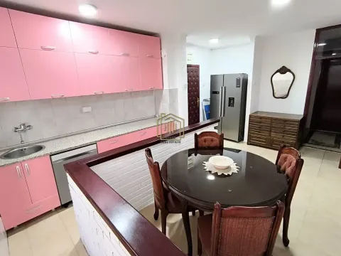 Izdavanje, dvosoban stan, 67m², Centar, Bar - image 15