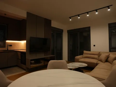 Izdavanje, jednosoban stan, 47m², Nova Dalmatinska, Podgorica - image 11