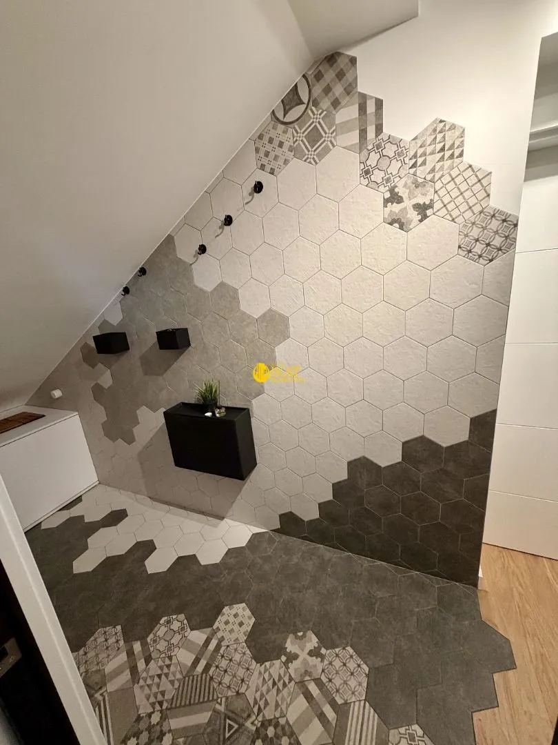 Prodaja, trosoban stan, 85m², Višnjička Banja, Palilula Sve Podlokacije