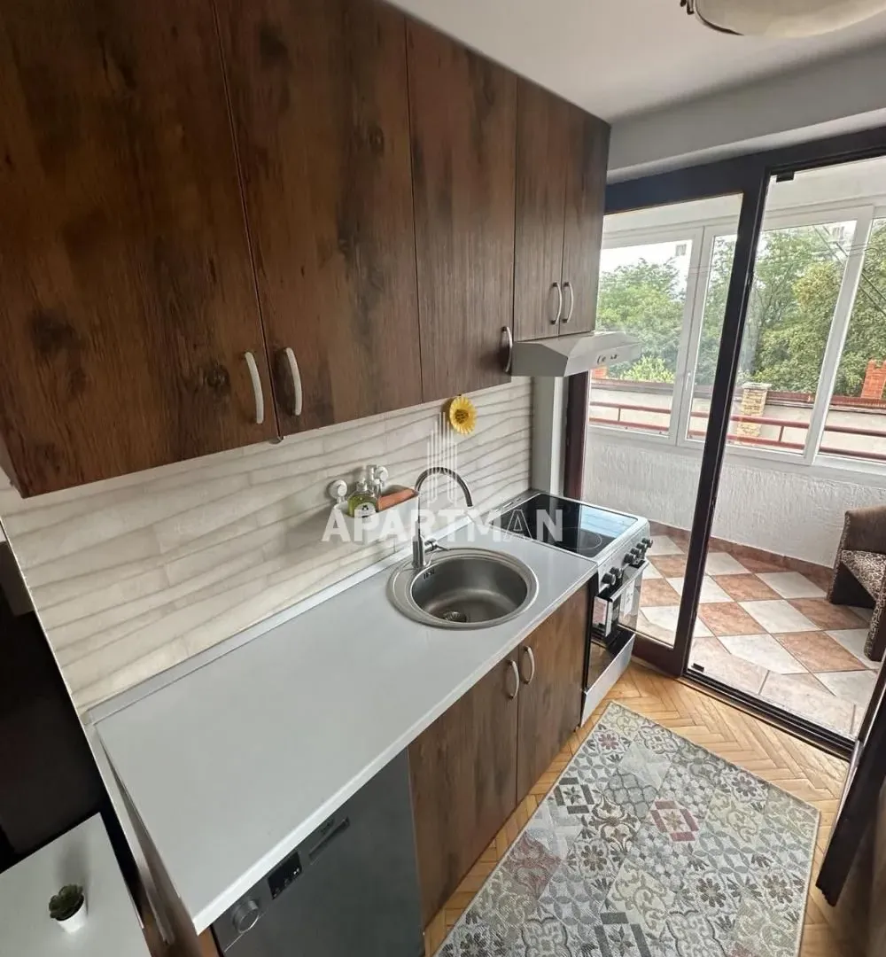Rent, three bedroom apartment, 68m², Zeleno Brdo, Zvezdara Sve Podlokacije