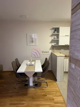 Izdavanje, dvosoban stan, 64m², City Kvart, Podgorica - image 4