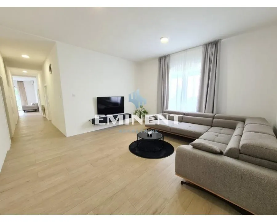 Sale, apartment, 220m², Savski Venac, Beograd