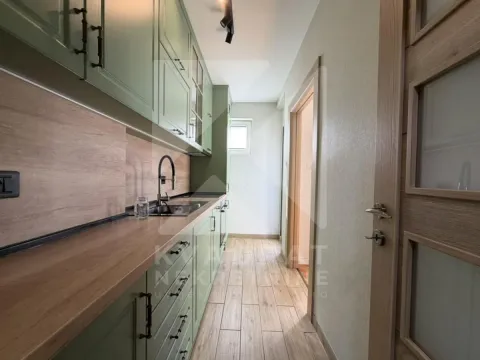 Prodaja, dvosoban stan, 75m², Stara Varoš, Podgorica - image 8