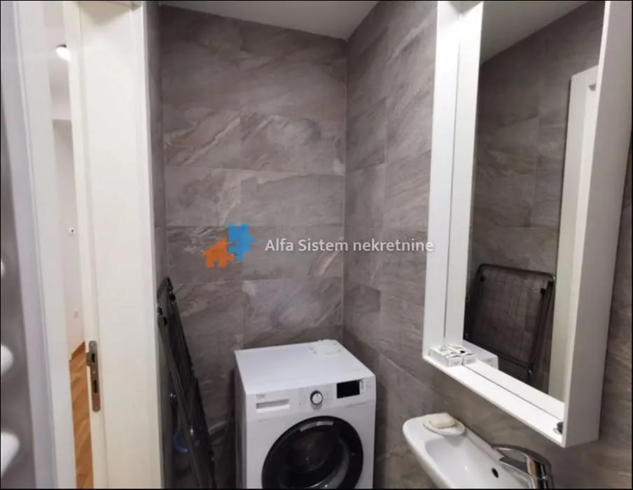 Rent, two bedroom apartment, 55m², Stari Grad, Beograd