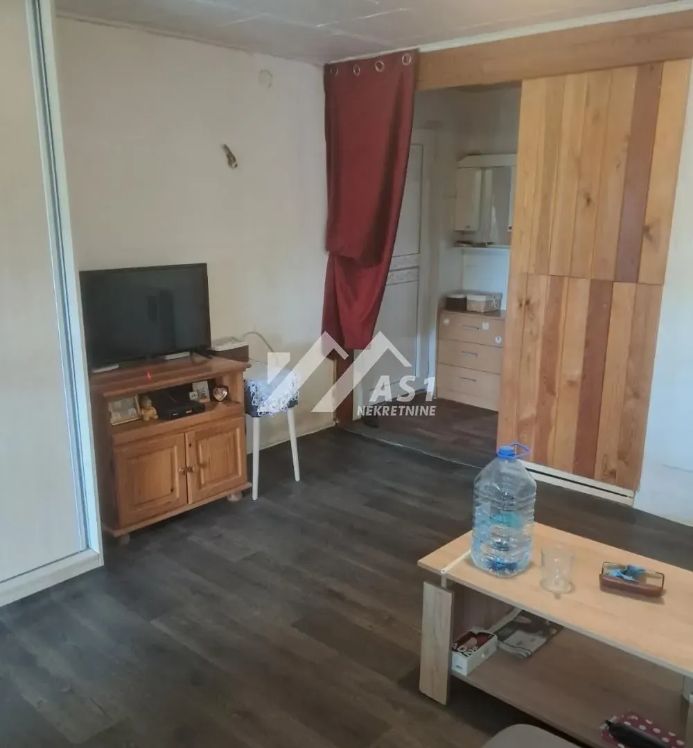 Prodaja, kuća, 75m², Petrovaradin, Novi Sad