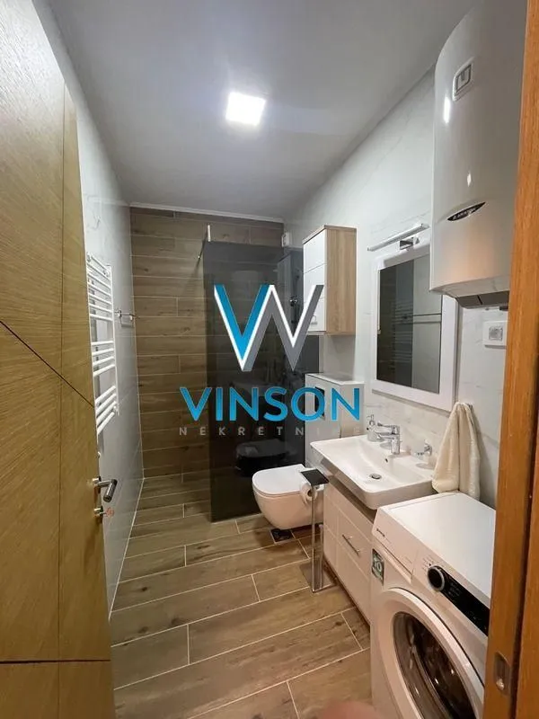 Izdavanje, jednosoban stan, 40m², Centar, Novi Sad