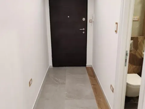 Rent, two bedroom apartment, 76m², Zeleni Venac, Beograd - image 7