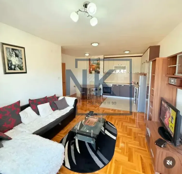 Rent, two bedroom apartment, 60m², 1 maj, Podgorica