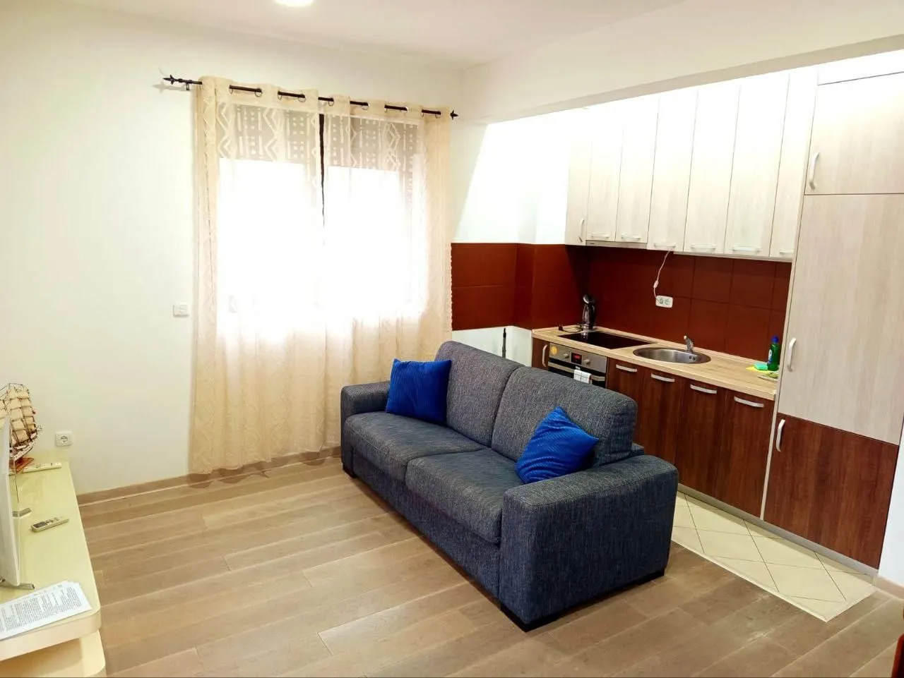 Rent, one bedroom apartment, 41m², Centar, Budva