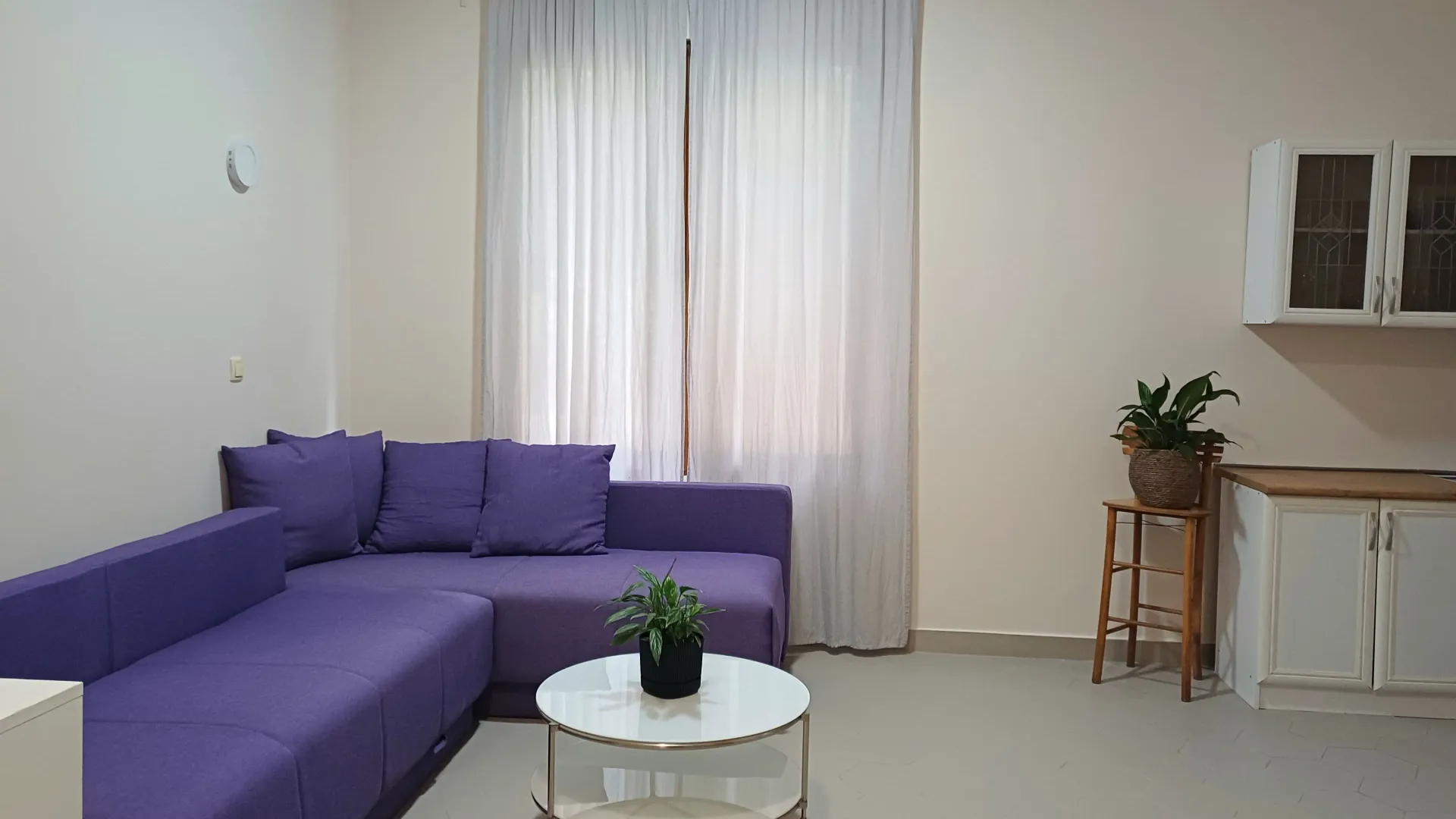 Izdavanje, jednosoban stan, 45m², Lepetani, Tivat