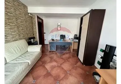 Izdavanje, trosoban stan, 100m², Makedonsko naselje, Bar - image 13