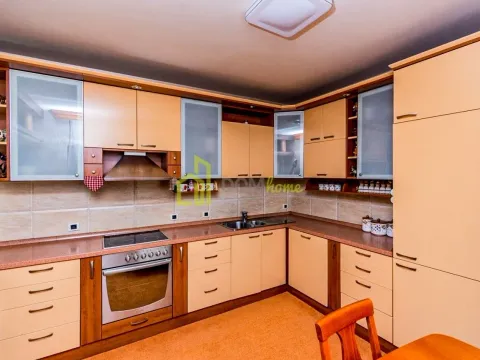 Izdavanje, kuća, 600m², Zeta, Podgorica - image 5