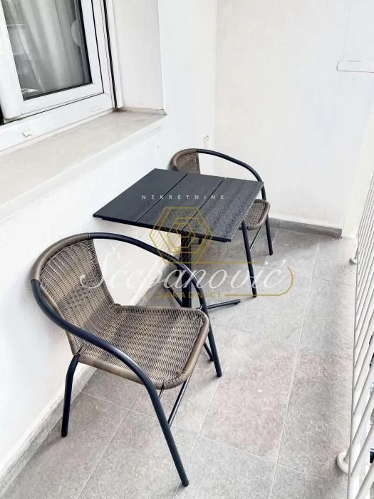 Izdavanje, stan, 69m², Bulevar Evrope, Novi Sad Sve Podlokacije