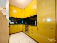 Prodaja, trosoban stan, 98m², City Kvart, Podgorica - image 9