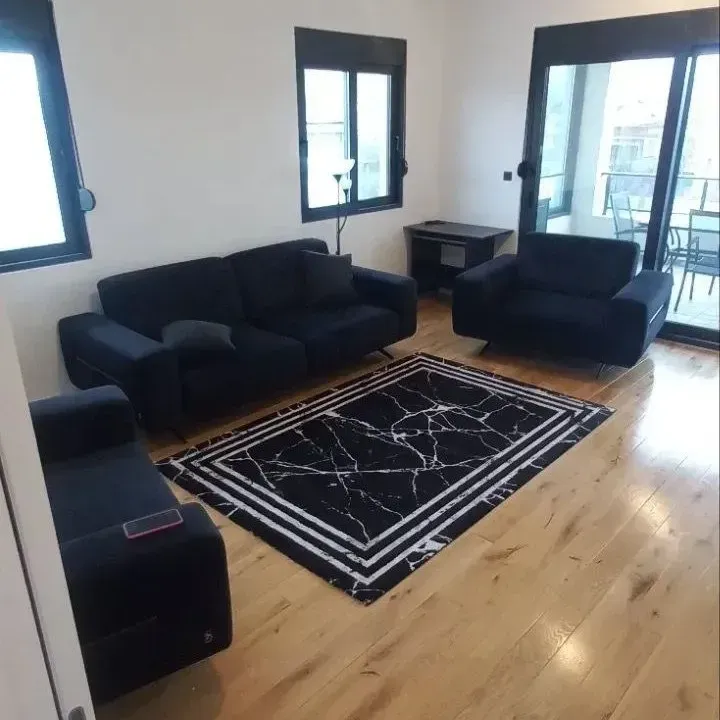 Rent, house, 180m², Donja Gorica, Podgorica