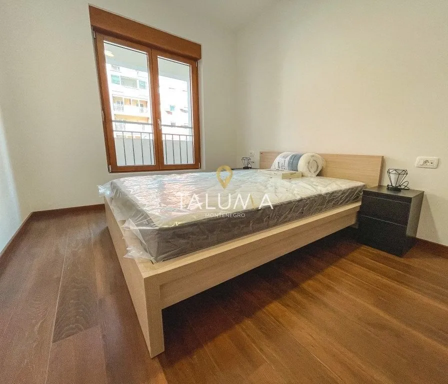 Izdavanje, jednosoban stan, 52m², City Kvart, Podgorica