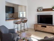 Izdavanje, dvosoban stan, 100m², Tivat, Crna Gora - image 5