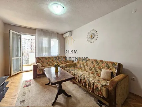 Rent, one bedroom apartment, 60m², Centar, Bar - image 6