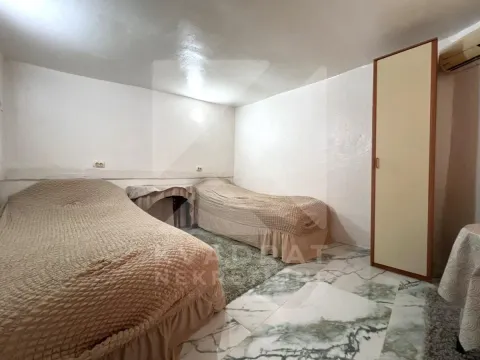 Izdavanje, garsonjera, 25m², Stari Aerodrom, Podgorica - image 1