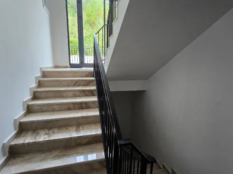 Prodaja, dvosoban stan, 48m², Tivat, Crna Gora - image 26