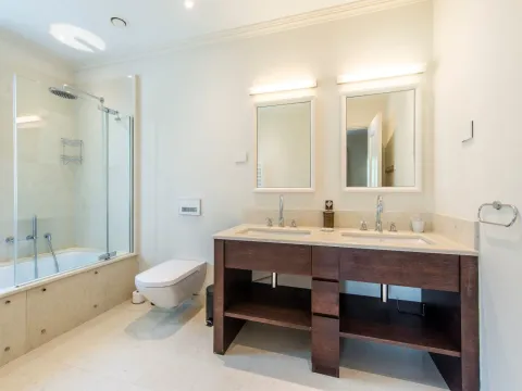 Sale, two bedroom apartment, 152m², Porto Montenegro, Tivat - image 11