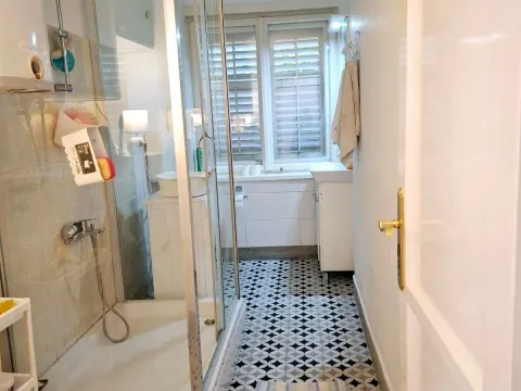 Sale, two bedroom apartment, 73m², Centar, Herceg Novi - image 7