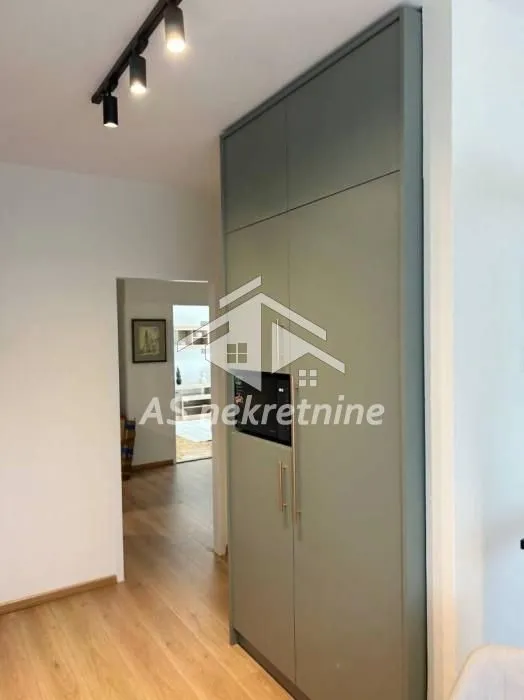 Rent, three bedroom apartment, 77m², Zemun Sve Podlokacije, Beograd