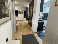 Prodaja, trosoban stan, 74m², Kalenić Pijaca, Vračar Sve Podlokacije - image 4