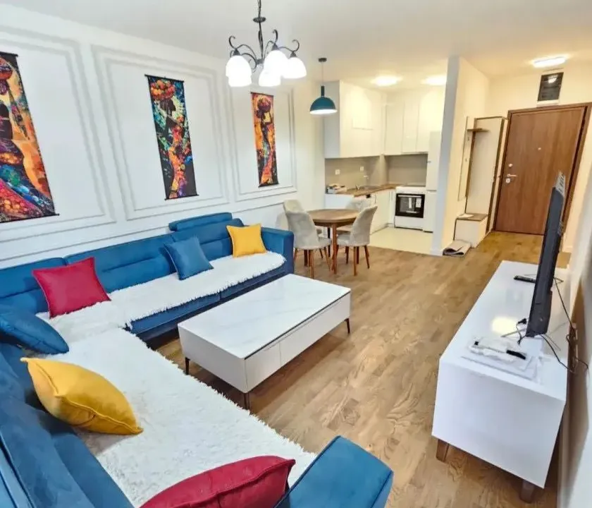 Izdavanje, jednosoban stan, 450m², Stari Aerodrom, Podgorica