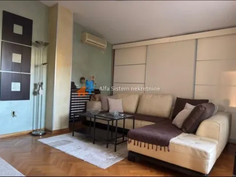 Izdavanje, dvosoban stan, 65m², Južni Bulevar, Vračar Sve Podlokacije - image 2