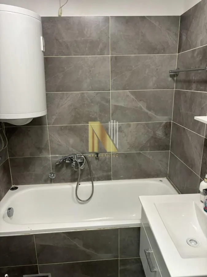Izdavanje, dvosoban stan, 53m², Avijatičarsko naselje, Novi Sad Sve Podlokacije