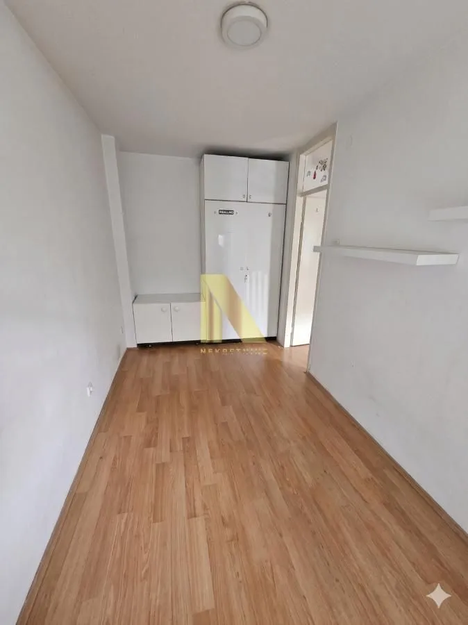 Prodaja, dvosoban stan, 58m², Sajmište, Novi Sad