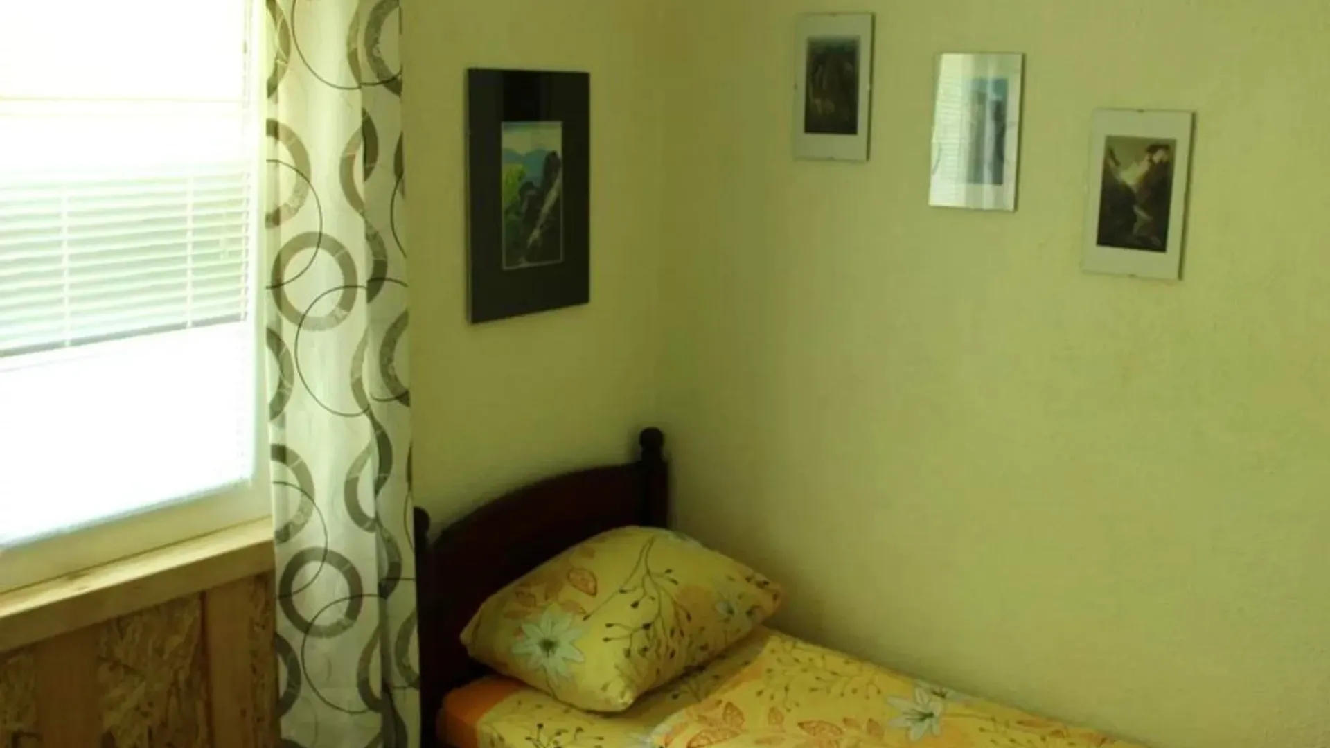 Izdavanje, kuća, 120m², Centar, Žabljak